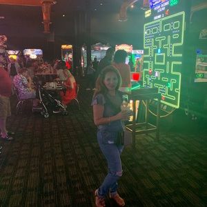 Meet your Posher, Monicamonica